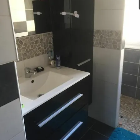 Appartement T3 *